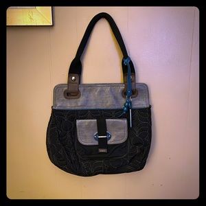 Adorable “Key-Per” Fossil Bag